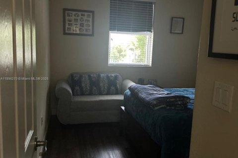 Touwnhouse à vendre à Miami, Floride: 3 chambres, 161.65 m2 № 1948133 - photo 29