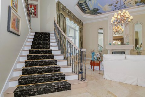 Купить виллу или дом в Палм Сити, Флорида 13 комнат, 501.02м2, № 2146363 - фото 27
