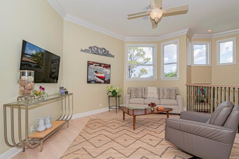 Купить виллу или дом в Палм Сити, Флорида 13 комнат, 501.02м2, № 2146363 - фото 28