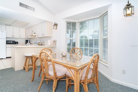 Condo in Placida, Florida, 1 bedroom № 2098556 - photo 7
