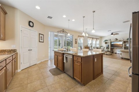 House in Kissimmee, Florida 4 bedrooms, 245.73 sq.m. № 2390938 - photo 19