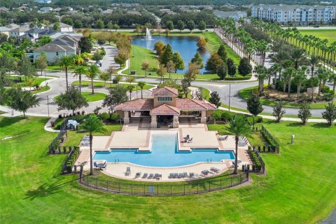 House in Kissimmee, Florida 4 bedrooms, 245.73 sq.m. № 2390938 - photo 3