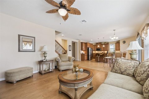 House in Kissimmee, Florida 4 bedrooms, 245.73 sq.m. № 2390938 - photo 15