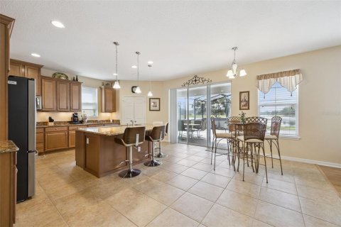 House in Kissimmee, Florida 4 bedrooms, 245.73 sq.m. № 2390938 - photo 16