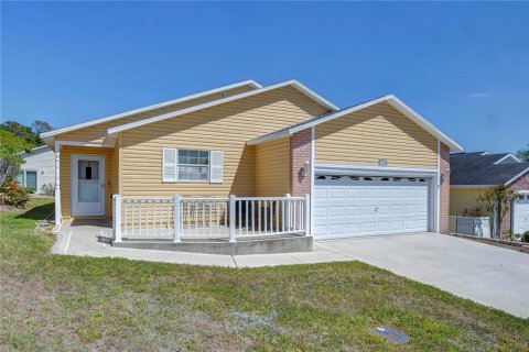 Casa en venta en Zephyrhills, Florida, 2 dormitorios, 131.64 m2 № 1637099 - foto 1