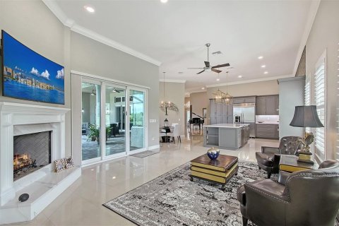 House in Bradenton, Florida 6 bedrooms, 483.09 sq.m. № 1780691 - photo 19