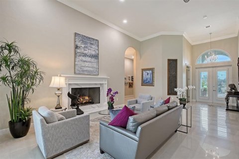 House in Bradenton, Florida 6 bedrooms, 483.09 sq.m. № 1780691 - photo 7