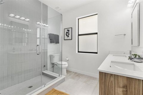 Adosado en alquiler en Tampa, Florida, 3 dormitorios, 148.27 m2 № 1893616 - foto 16