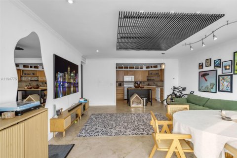 Снять в аренду квартиру в Майами, Флорида 1 спальня, 73.11м2, № 2003807 - фото 8