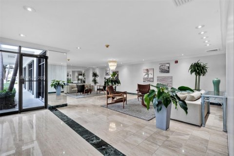 Снять в аренду квартиру в Майами, Флорида 1 спальня, 73.11м2, № 2003807 - фото 26