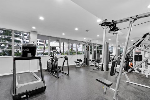 Снять в аренду квартиру в Майами, Флорида 1 спальня, 73.11м2, № 2003807 - фото 28