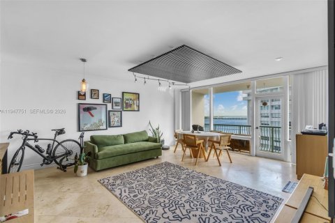 Снять в аренду квартиру в Майами, Флорида 1 спальня, 73.11м2, № 2003807 - фото 6