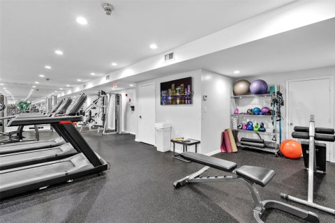 Снять в аренду квартиру в Майами, Флорида 1 спальня, 73.11м2, № 2003807 - фото 30