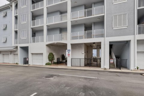 Copropriété à louer à Stuart, Floride: 2 chambres, 104.52 m2 № 2146730 - photo 3