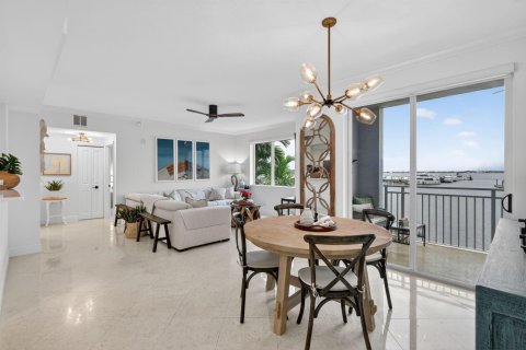 Copropriété à louer à Stuart, Floride: 2 chambres, 104.52 m2 № 2146730 - photo 15
