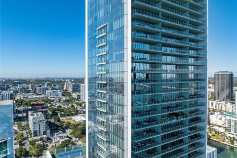 Снять в аренду кондоминиум в Майами, Флорида 2 спальни, 228.17м2, № 1992460 - фото 26