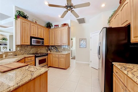 Villa ou maison à vendre à Punta Gorda, Floride: 3 chambres, 210.33 m2 № 2121400 - photo 22