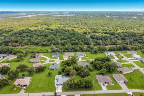 Villa ou maison à vendre à Punta Gorda, Floride: 3 chambres, 210.33 m2 № 2121400 - photo 10