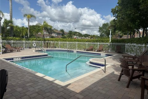 Townhouse in Coral Springs, Florida 4 bedrooms, 181.35 sq.m. № 1794200 - photo 25