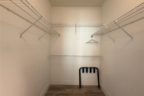Condo in Kissimmee, Florida, 2 bedrooms  № 2098678 - photo 24