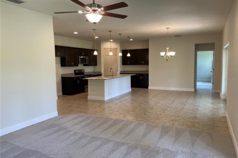 House in North Port, Florida 3 bedrooms, 208.84 sq.m. № 1219337 - photo 8