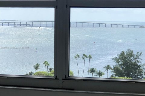 Condominio en venta en Miami, Florida, 2 dormitorios, 89.93 m2 № 2013021 - foto 4