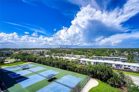 Купить кондоминиум в Халландейл-Бич, Флорида 1 спальня, 88.26м2, № 1920159 - фото 6