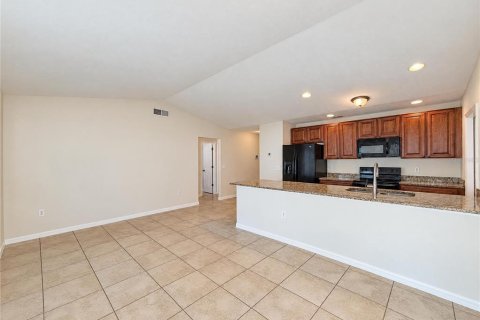 Villa ou maison à vendre à Temple Terrace, Floride: 3 chambres, 113.81 m2 № 2434478 - photo 2