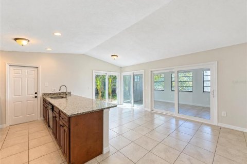 Villa ou maison à vendre à Temple Terrace, Floride: 3 chambres, 113.81 m2 № 2434478 - photo 14