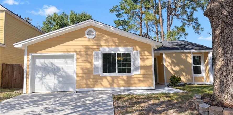 Villa ou maison à Temple Terrace, Floride 3 chambres, 113.81 m2 № 2434478