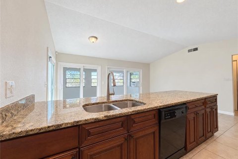 Villa ou maison à vendre à Temple Terrace, Floride: 3 chambres, 113.81 m2 № 2434478 - photo 6