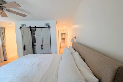 Touwnhouse à louer à Plantation, Floride: 3 chambres, 151.62 m2 № 2389588 - photo 5