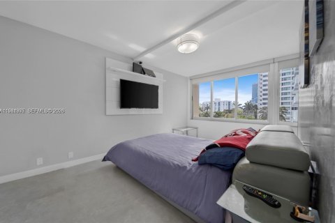 Copropriété à louer à Miami Beach, Floride: 63.17 m2 № 2043042 - photo 8