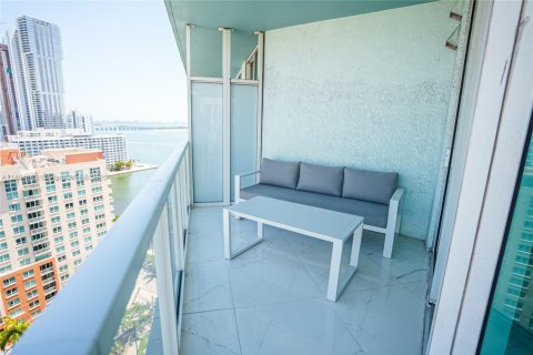 Condominio en venta en Miami, Florida, 2 dormitorios, 107.95 m2 № 1739701 - foto 2