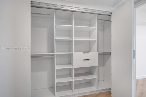 Купить кондоминиум в Авентура, Флорида 2 спальни, 109.72м2, № 2043586 - фото 28