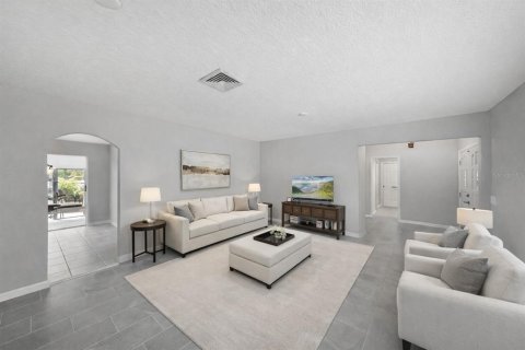 House in Apollo Beach, Florida 3 bedrooms, 147.71 sq.m. № 2166389 - photo 8