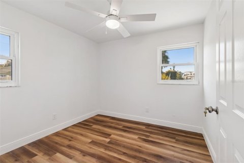 Apartment in Madeira Beach, Florida 2 bedrooms, 65.22 sq.m. № 2224843 - photo 25