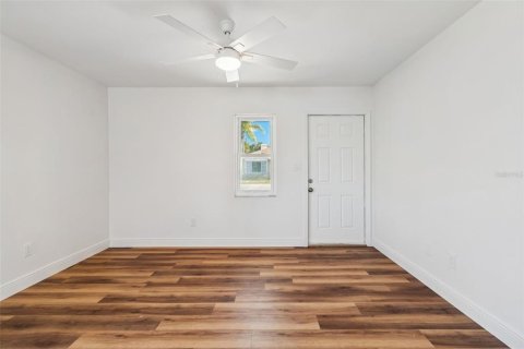 Apartment in Madeira Beach, Florida 2 bedrooms, 65.22 sq.m. № 2224843 - photo 13