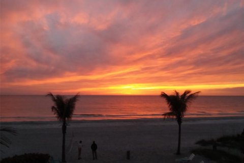 Apartment in Madeira Beach, Florida 2 bedrooms, 65.22 sq.m. № 2224843 - photo 5