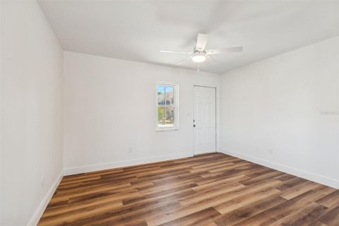 Apartment in Madeira Beach, Florida 2 bedrooms, 65.22 sq.m. № 2224843 - photo 12