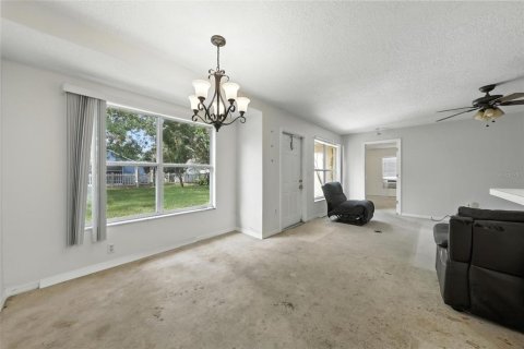 House in Leesburg, Florida 2 bedrooms, 117.24 sq.m. № 1851823 - photo 13