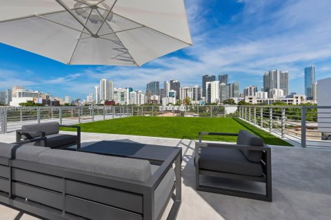 Снять в аренду кондоминиум в Майами, Флорида 4 спальни, 188.03м2, № 1941439 - фото 16