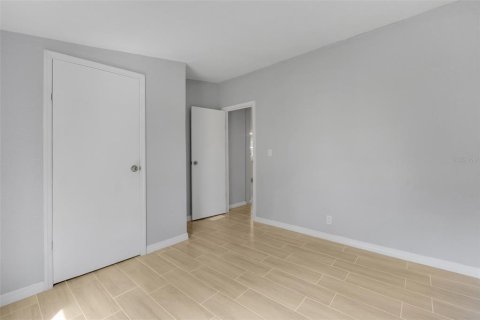 Apartment in Lake Wales, Florida 4 bedrooms, 178.37 sq.m. № 1564174 - photo 21