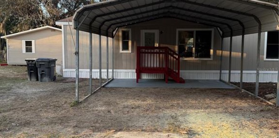 Apartment in Lake Wales, Florida 4 bedrooms, 178.37 sq.m. № 1564174