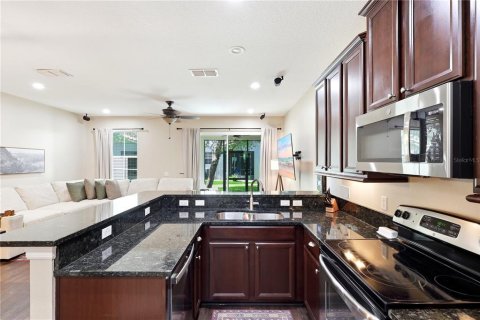 Touwnhouse à vendre à Sanford, Floride: 3 chambres, 141.58 m2 № 2198323 - photo 13