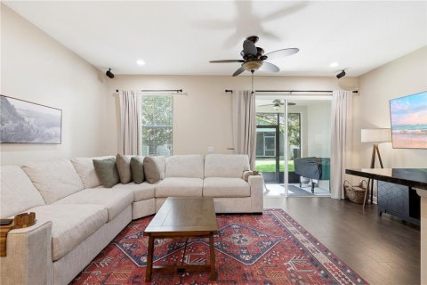 Touwnhouse à vendre à Sanford, Floride: 3 chambres, 141.58 m2 № 2198323 - photo 2