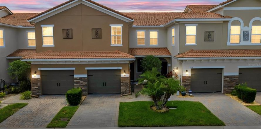 Touwnhouse à Sanford, Floride 3 chambres, 141.58 m2 № 2198323