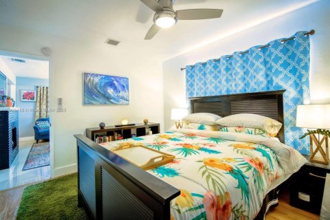 Снять в аренду виллу или дом в Форт-Лодердейл, Флорида 3 спальни, 121.89м2, № 1956405 - фото 7