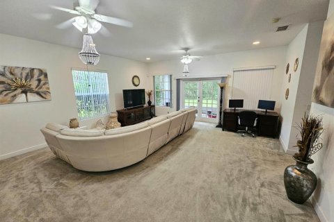 Touwnhouse à vendre à Tampa, Floride: 2 chambres, 129.41 m2 № 1918267 - photo 5