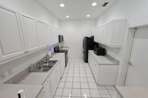 Touwnhouse à vendre à Tampa, Floride: 2 chambres, 129.41 m2 № 1918267 - photo 6